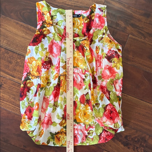 Philosophy | Floral Blouse - Red and Green - Picture 6 of 9